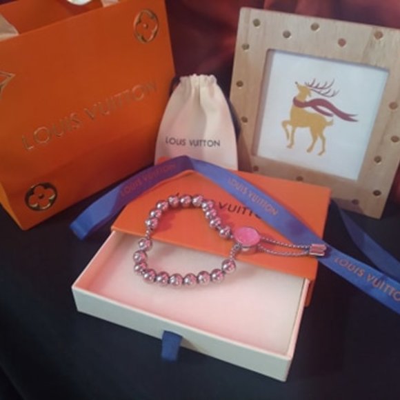 Louis Vuitton Other - LV Silver Beaded Bracelet  LV-002